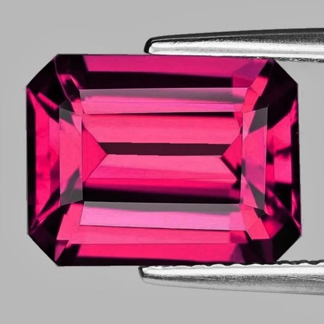 Natural Raspberry Pink Rhodolite Garnet {Flawless-