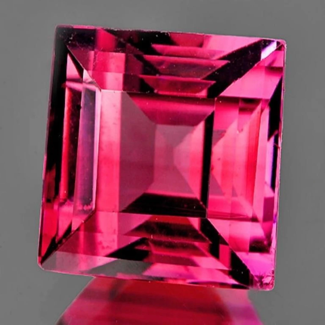 Natural Padparadscha Pink Tourmaline [Flawless-VVS