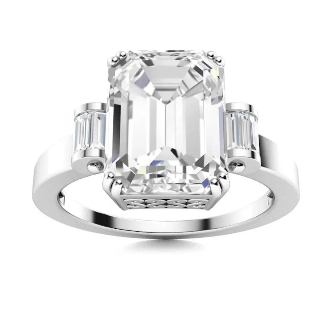 Gold & Brilliant White Diamond 4.50 Cts Ring - E/V