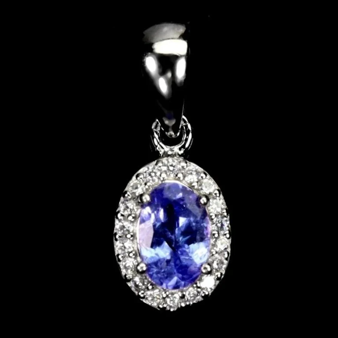 Natural Oval Tanzanite Pendant