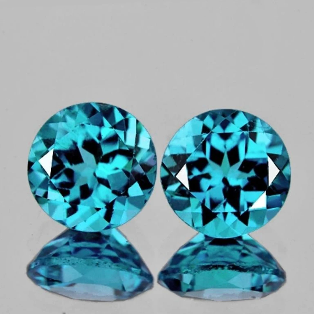 Natural Paraiba Blue Apatite Pair{Flawless-VVS}