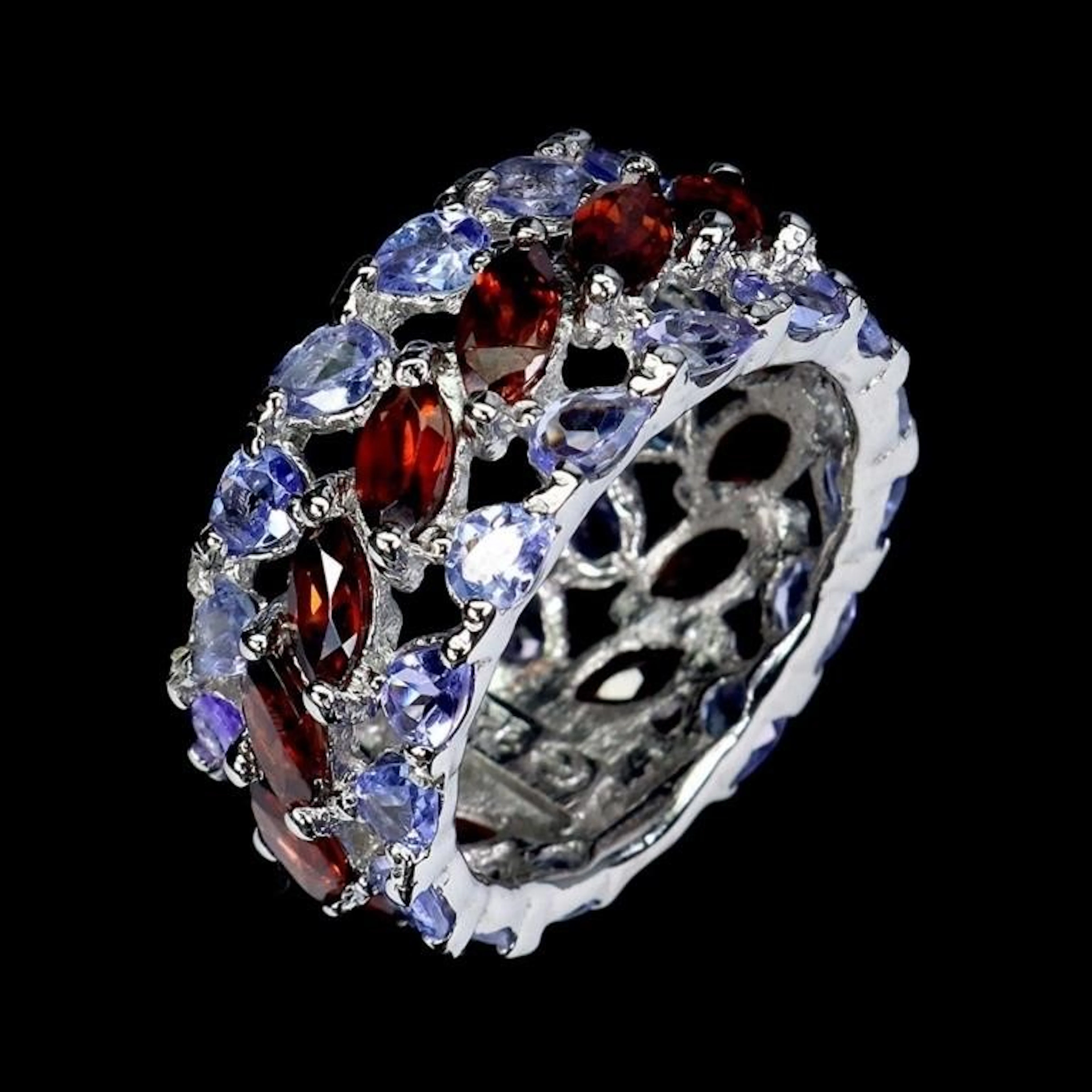 Natural Mozambique Garnet & Tanzanite Ring