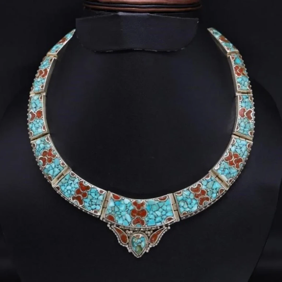 Tibet Natural Stone Tribal Queen Royal Necklace