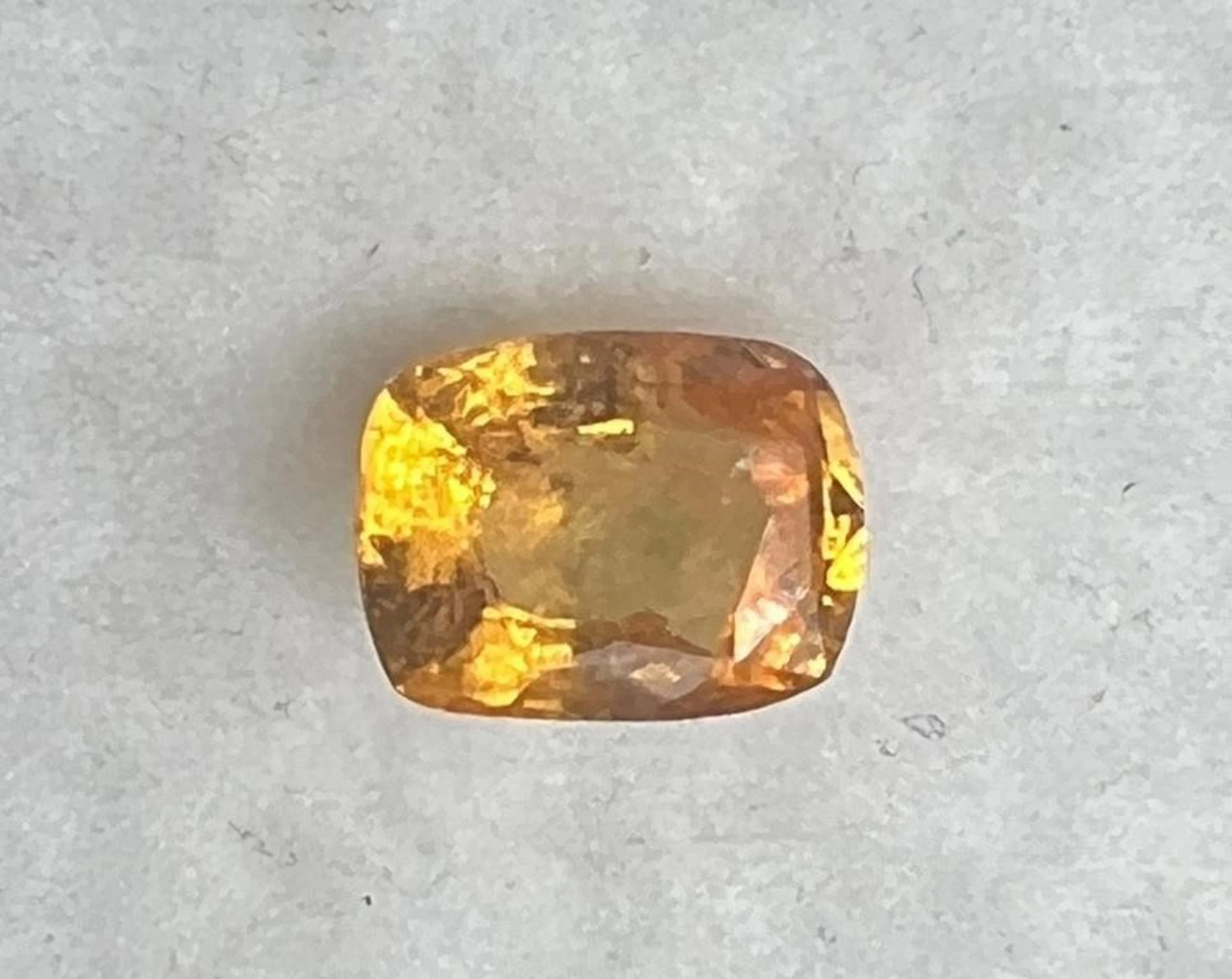 Natural Vivid Yellow Sapphire 2.170 Cts