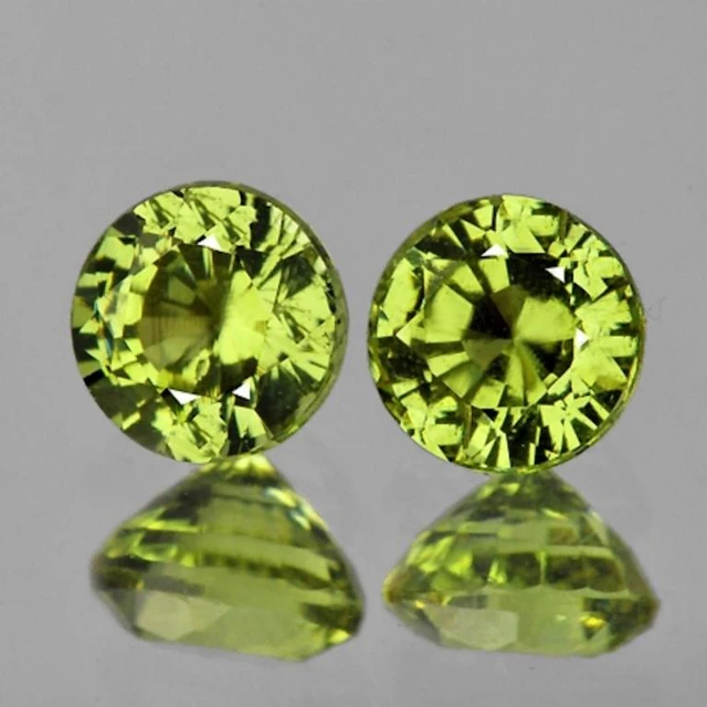 Natural Green Yellow Mali Garnet Pair{Flawless-VVS
