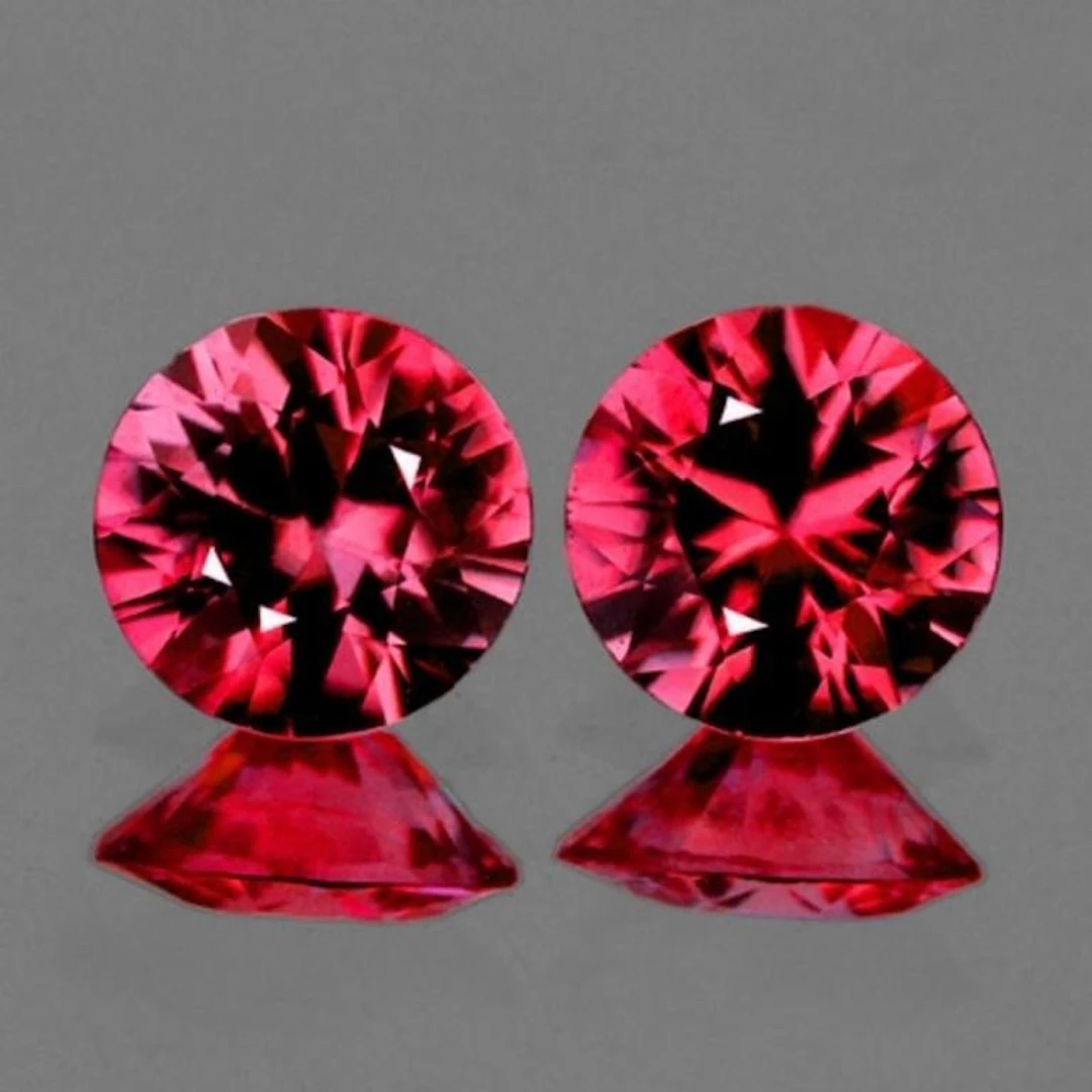 Natural Pink RedBurma Spinel Pair [Flawless-VVS]