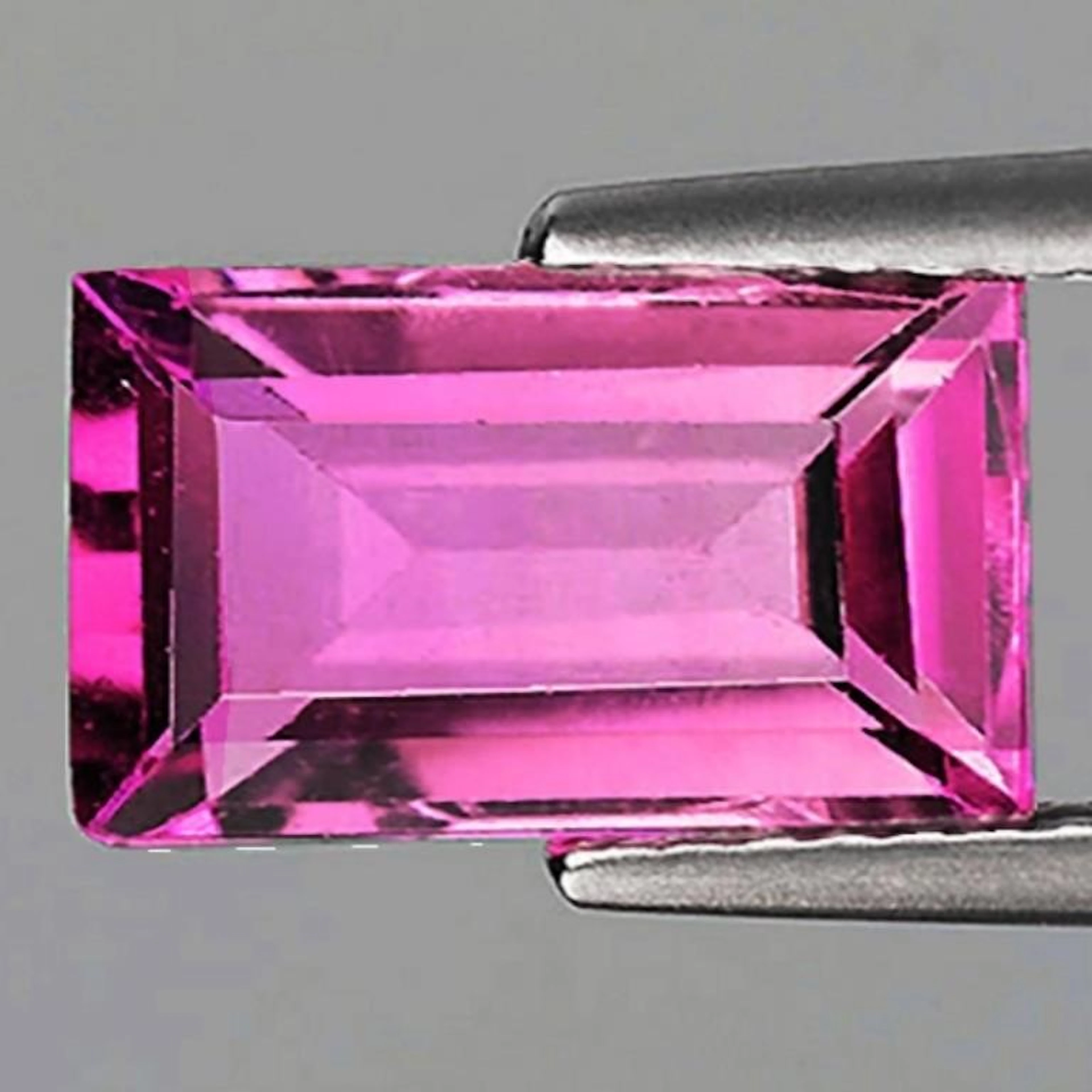 Natural AAA Pink Tourmaline {Flawless-VVS1}