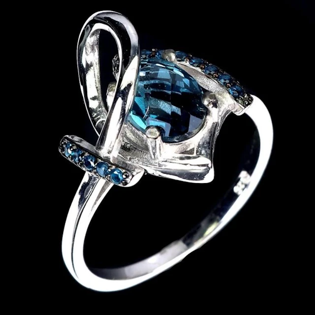 Natural Stunning London Blue Topaz Ring