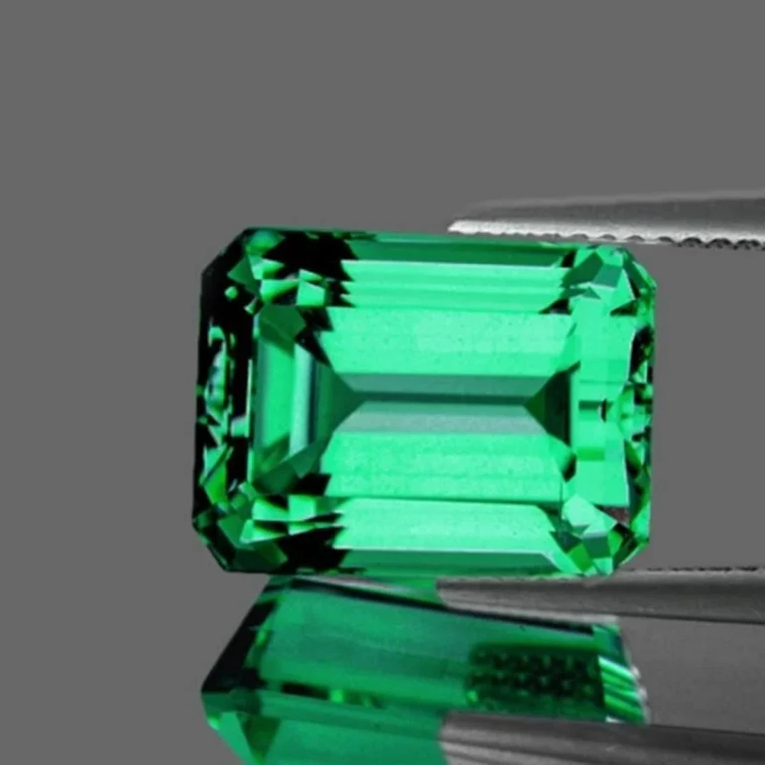 Natural Blue Green Apatite [VVS]