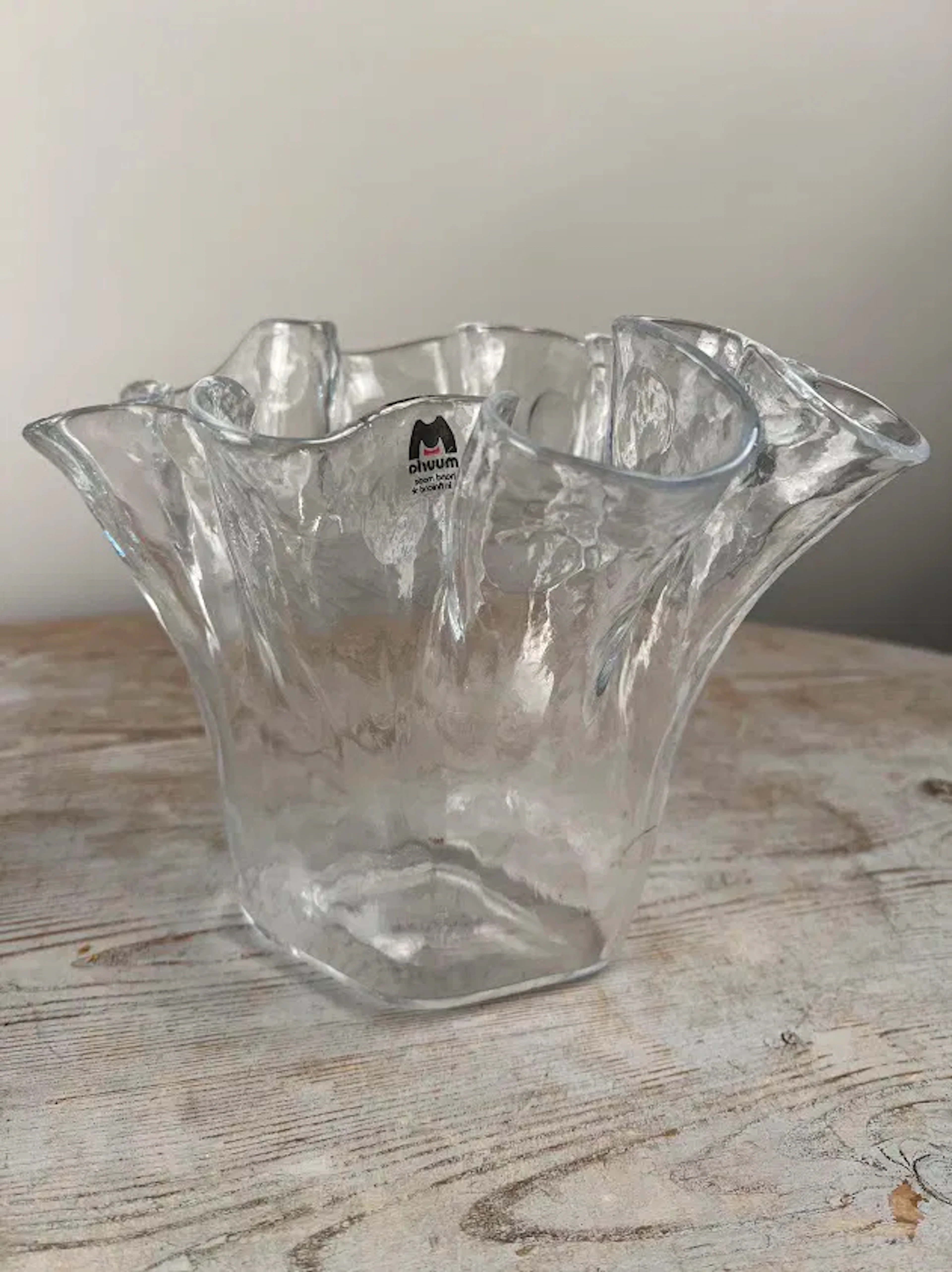 Pertti Kallioinen Muurla vas + glasskål på fot
