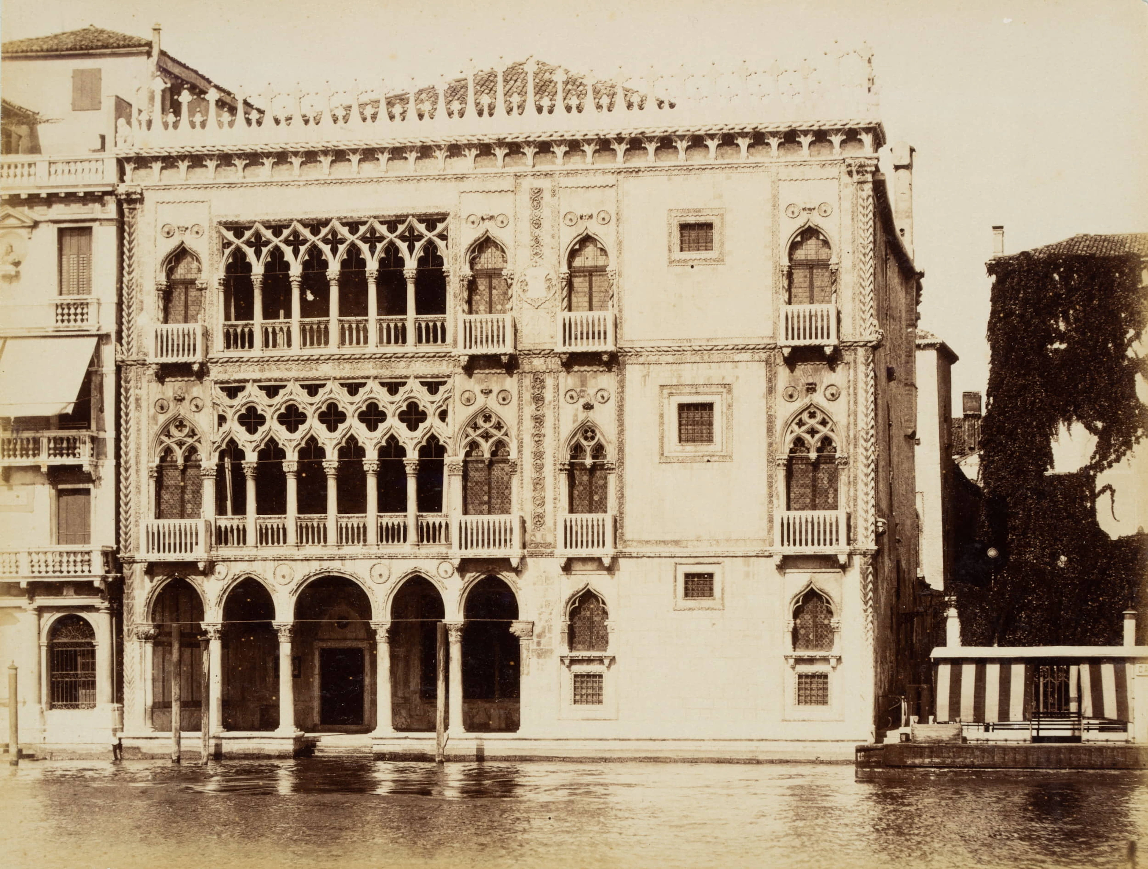 Palazzo Casa d'Oro, Venedig | 48375