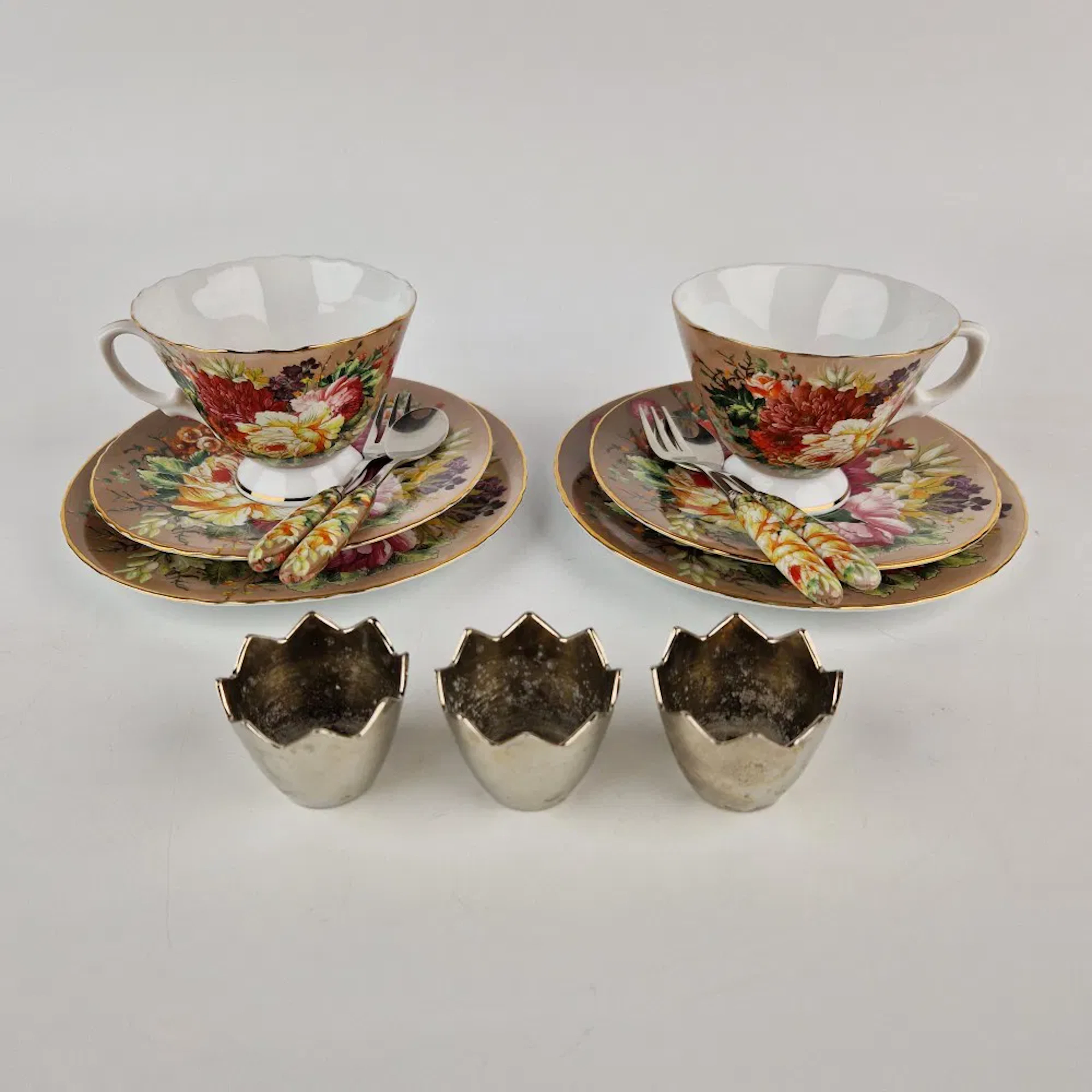 Afternoon tea-set 2 st och äggkoppar 3 st
