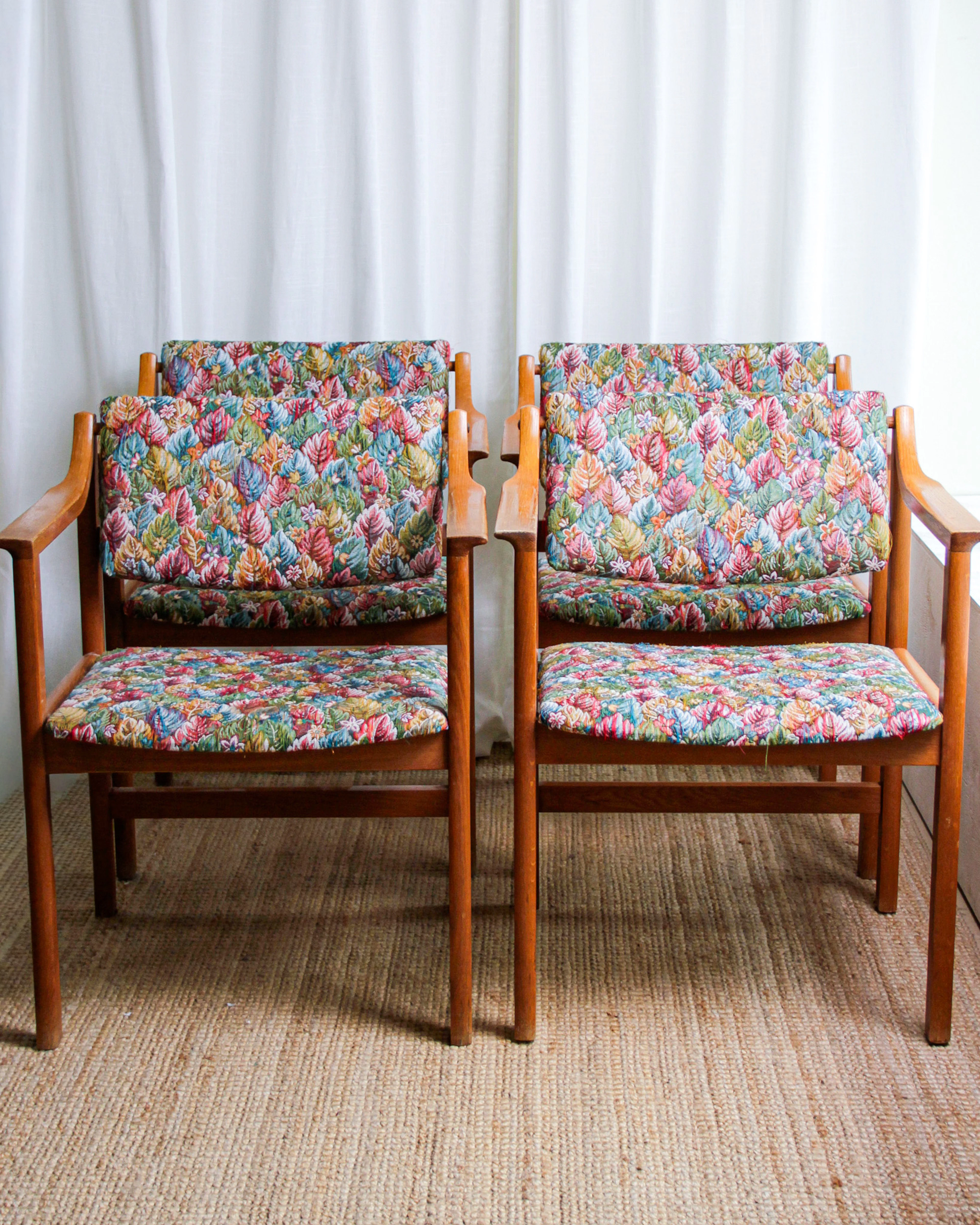 Stolar, 4 st, Karl-Erik Ekselius, ek och textil, JOC