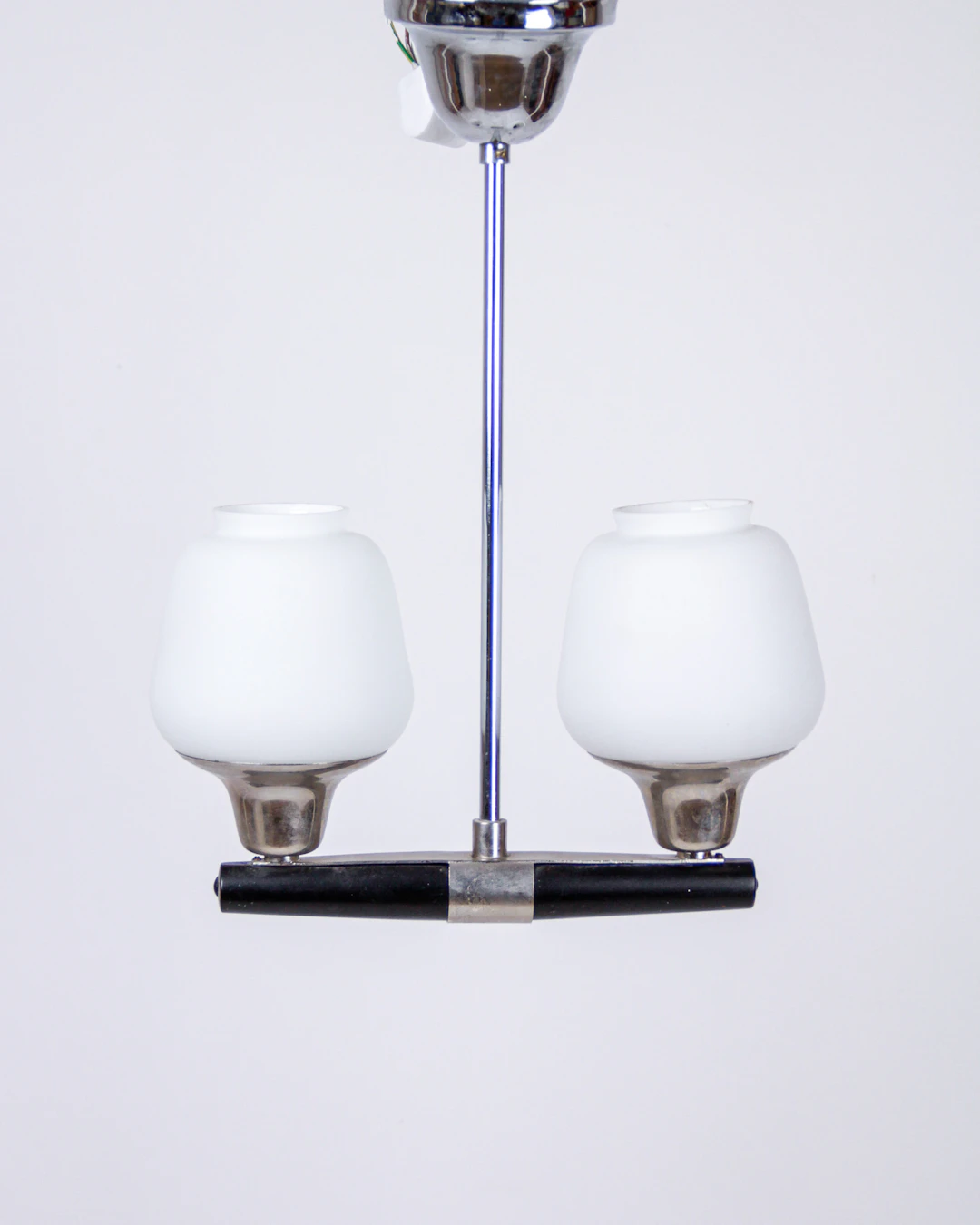 Taklampa, Art deco-stil, opalglas, krom och trä