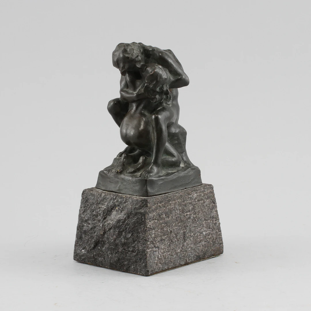The Kiss | Otto Strandman
