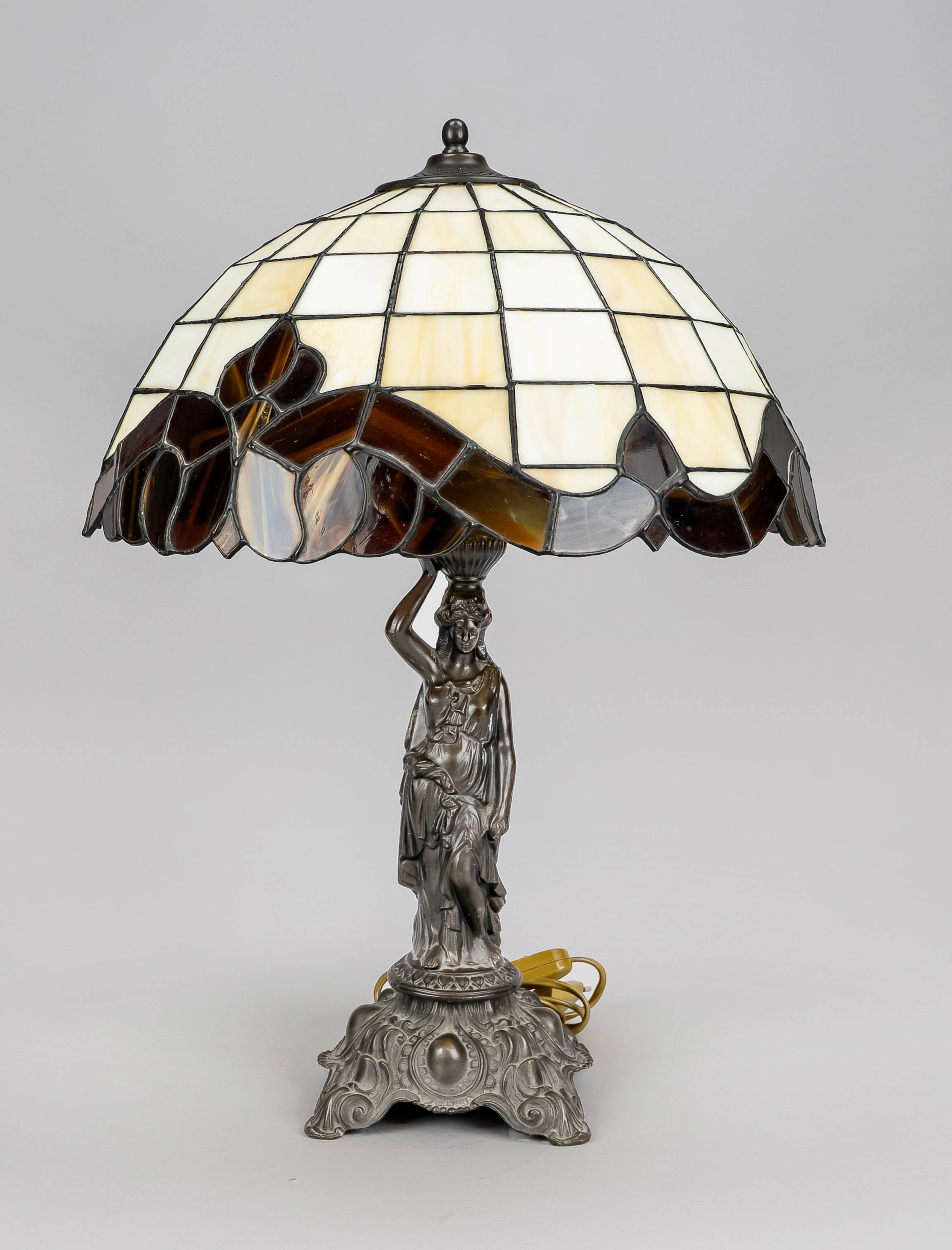 Figürliche Tischlampe im Tiffany-S