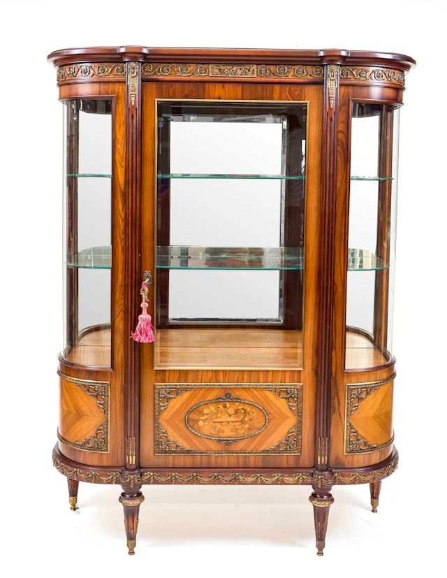 Vitrinenschrank, wohl Italien 20.
