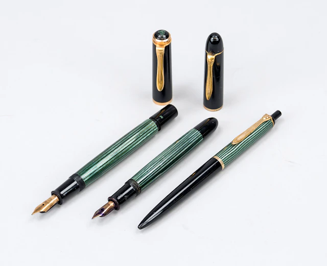 3 Schreibgeräte von Pelikan, Mitt