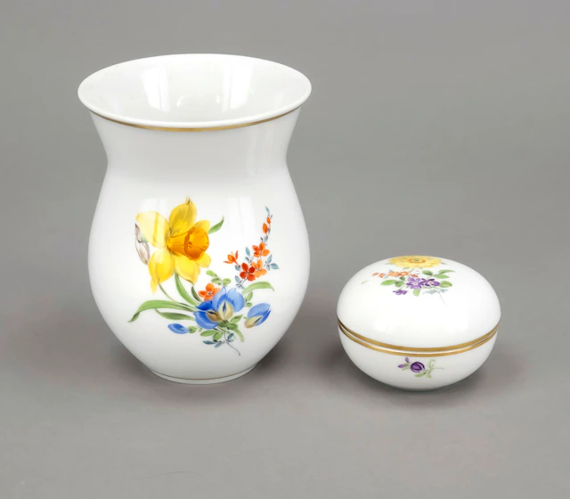 Vase und Deckeldose, Meissen, Dek