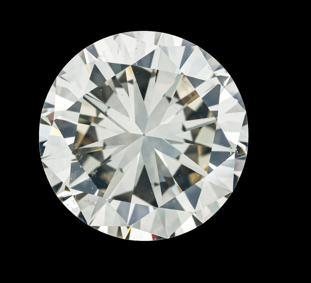 Großer Brillant 7,00 ct getöntes