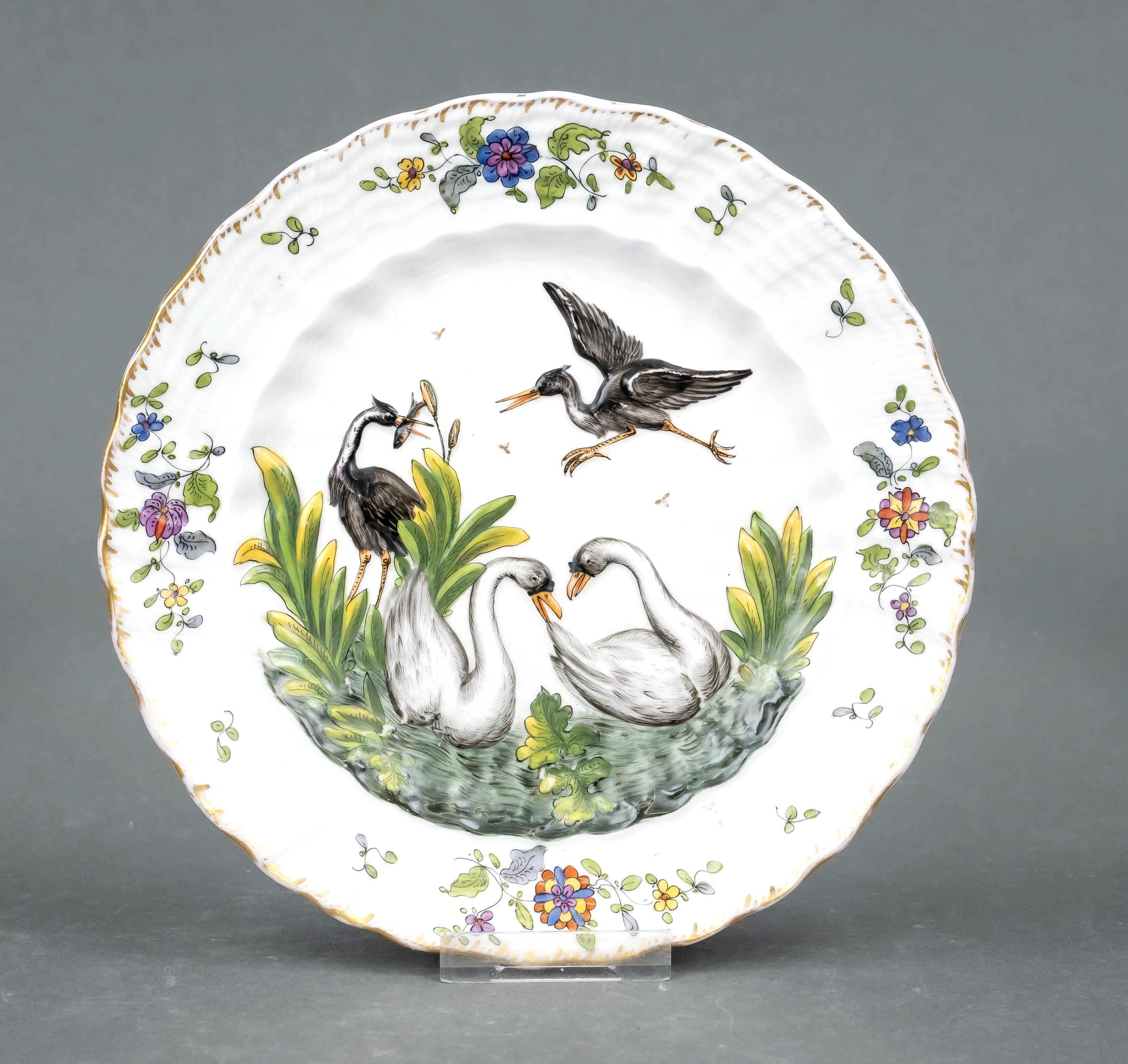 Teller mit Schwanendekor, Herend