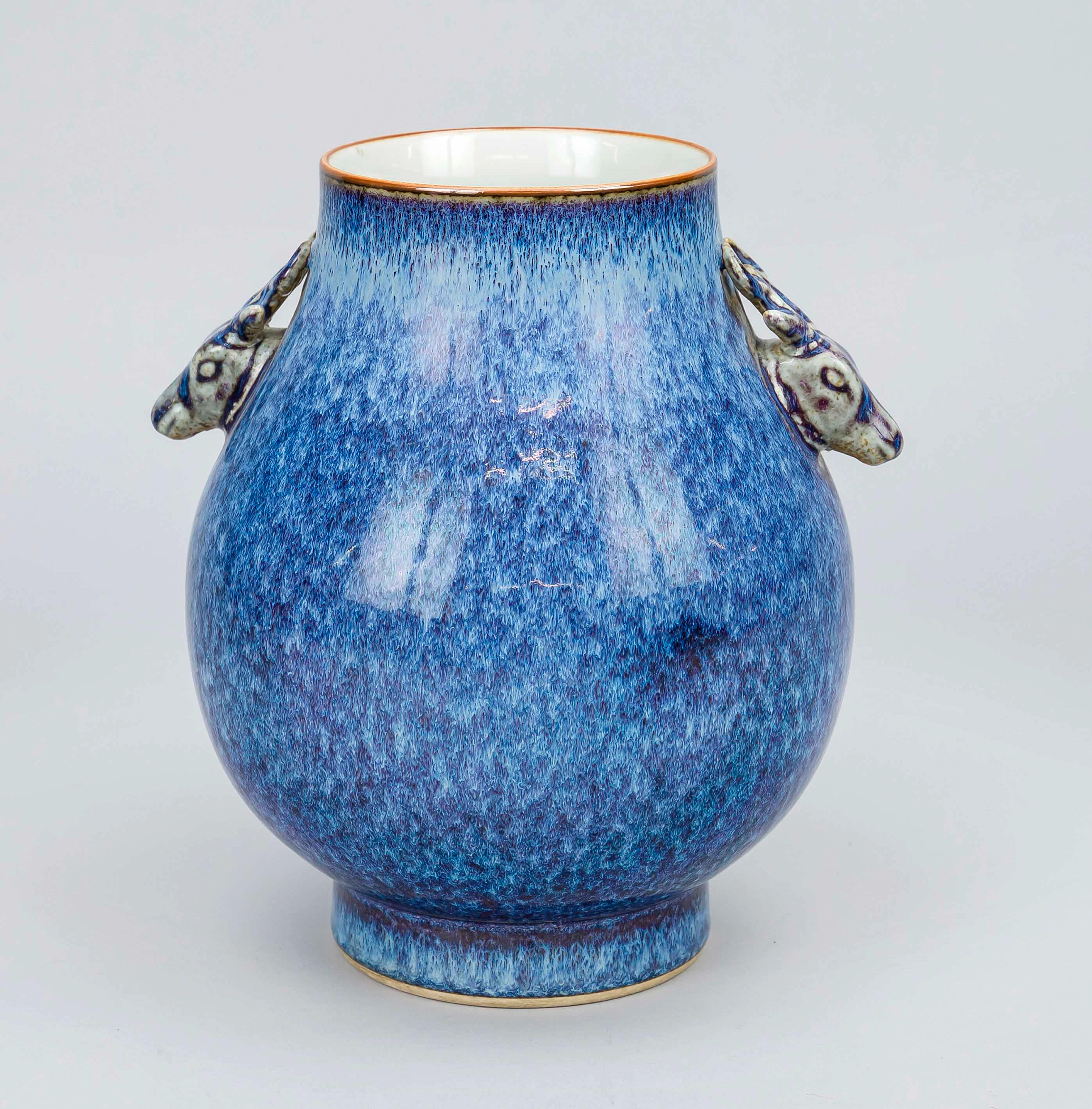 Hu Vase mit Verlaufsglasur, China