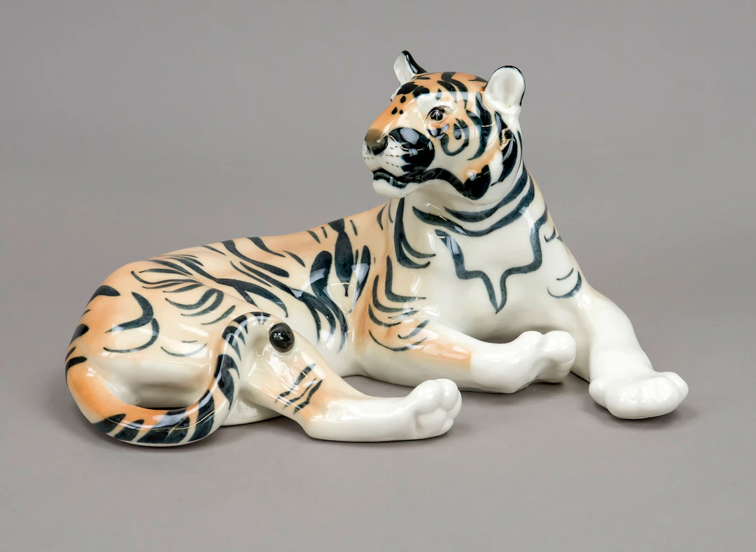 Liegender Tiger, Lomonosov, St. P