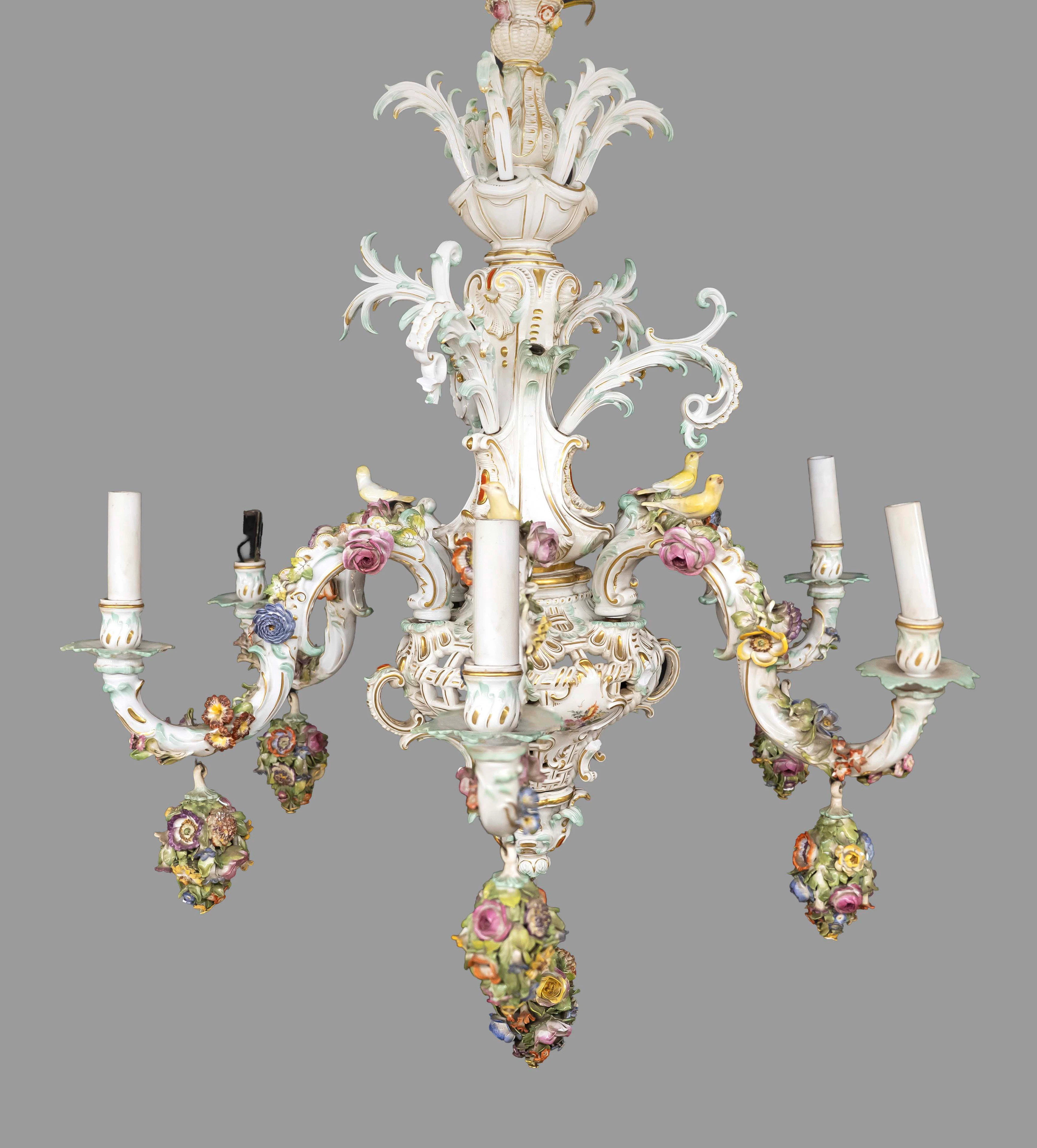 Prunkvoller Kronleuchter, Meissen