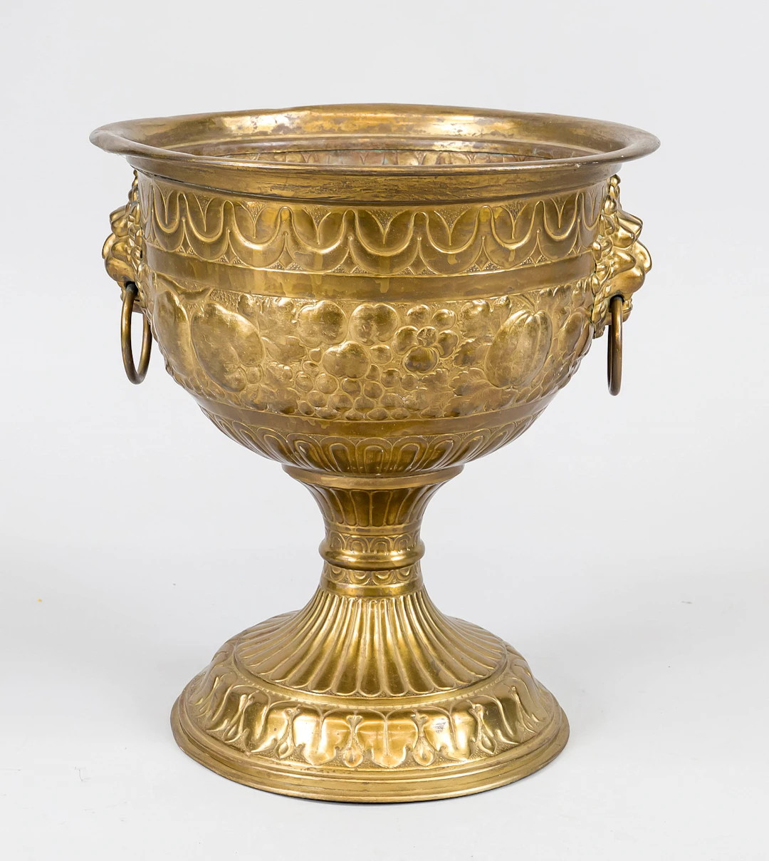 Cachepot mit Fuß, Ende 19. Jh., M