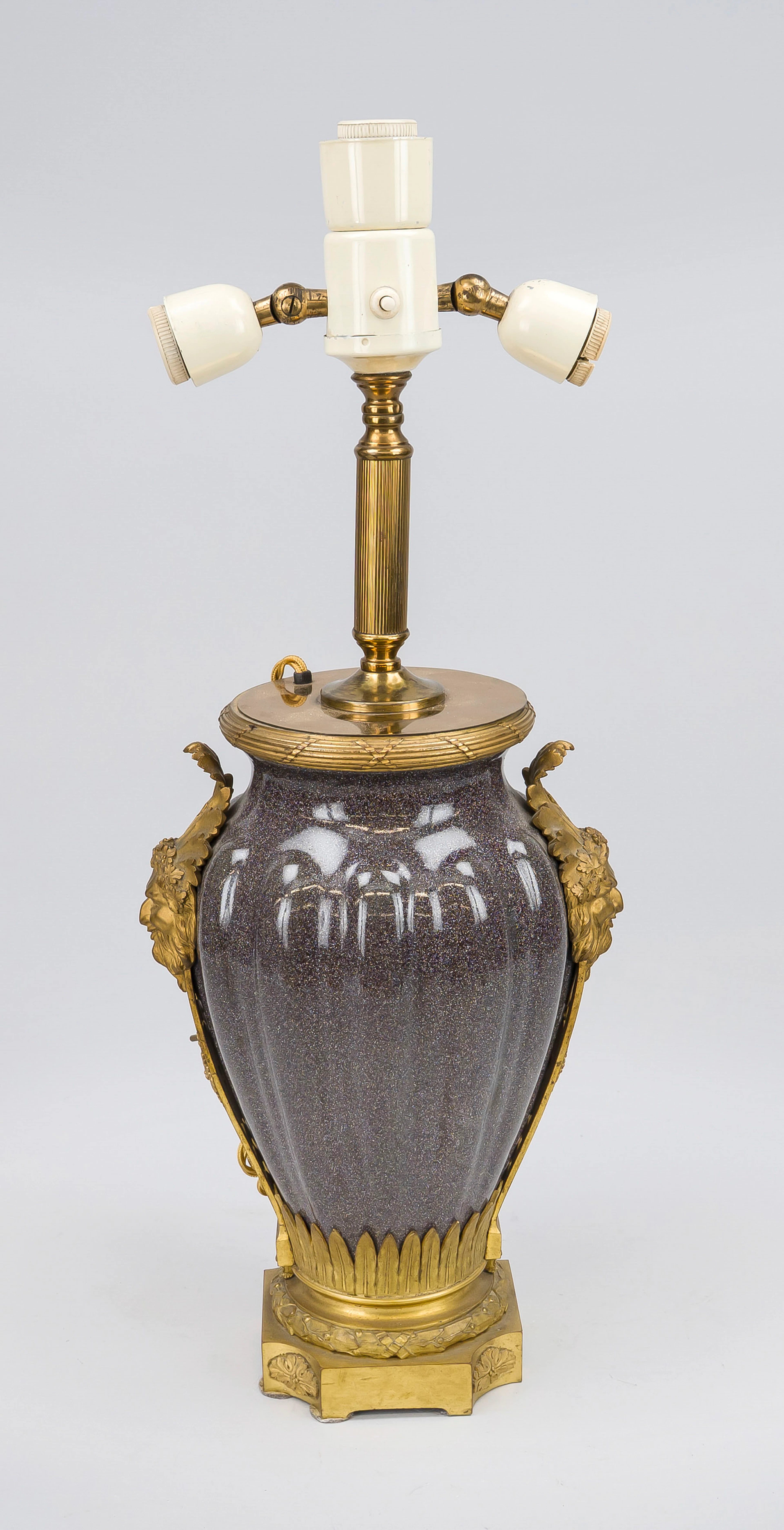 Tischlampe, 19./20. Jh., Korpus M