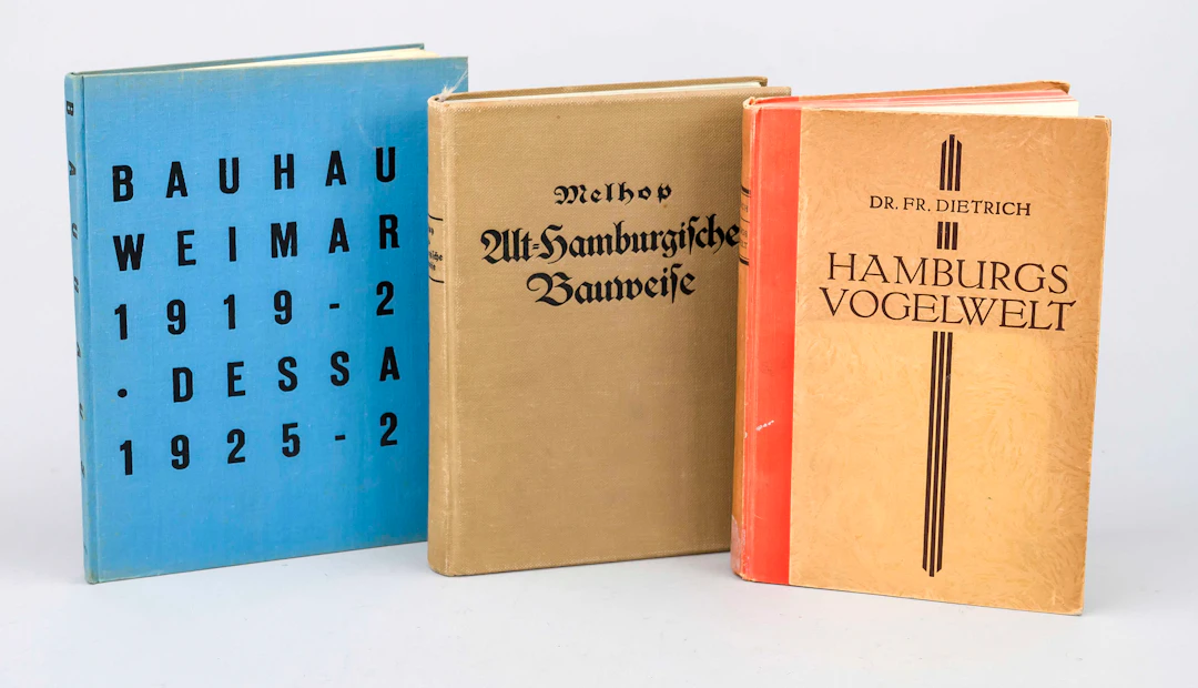 3 Bücher, 19. u. 20. Jh. 1 x ''Ba