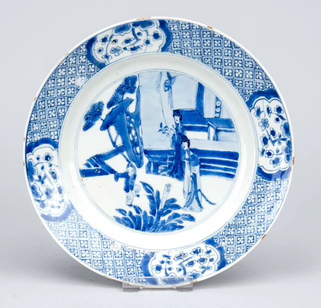 Blau-weißer Teller, China, 17./18