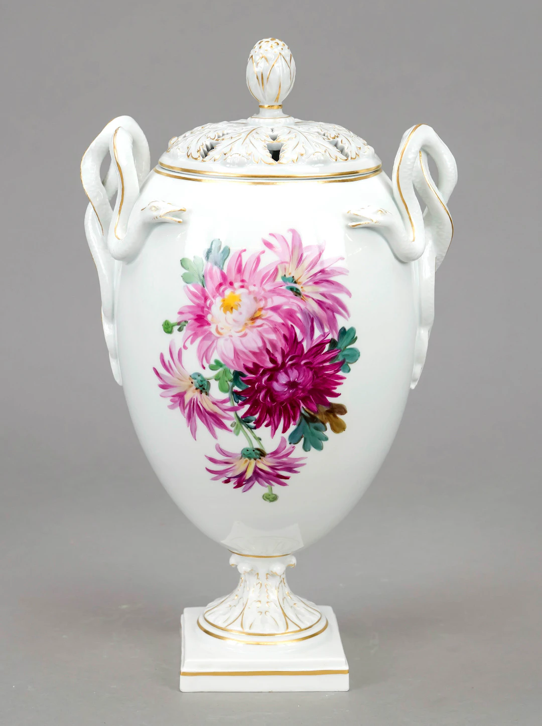 Schlangenhenkelvase mit Deckel, M