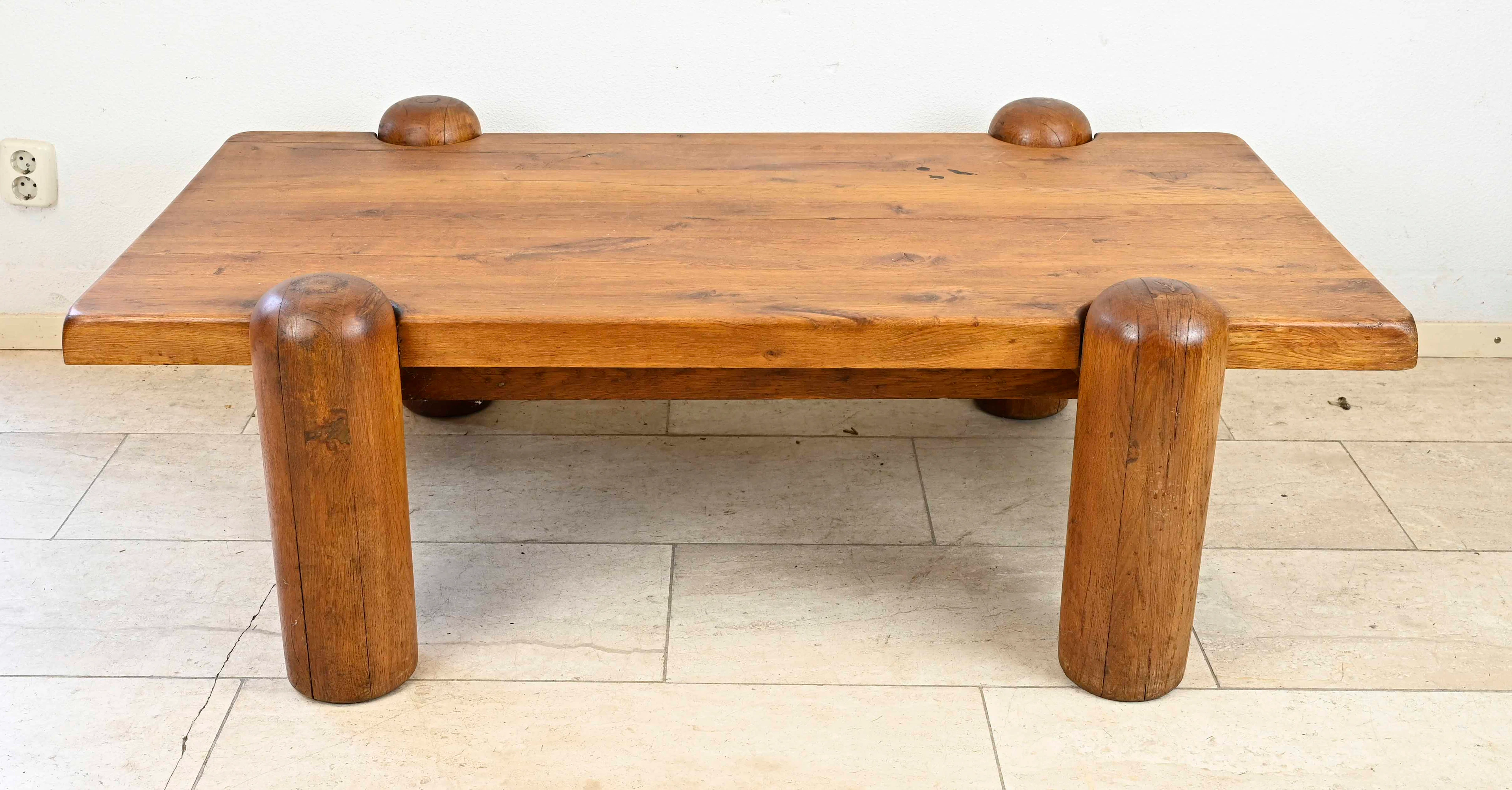 Rustikaler Couchtisch, Ende 20 Jh