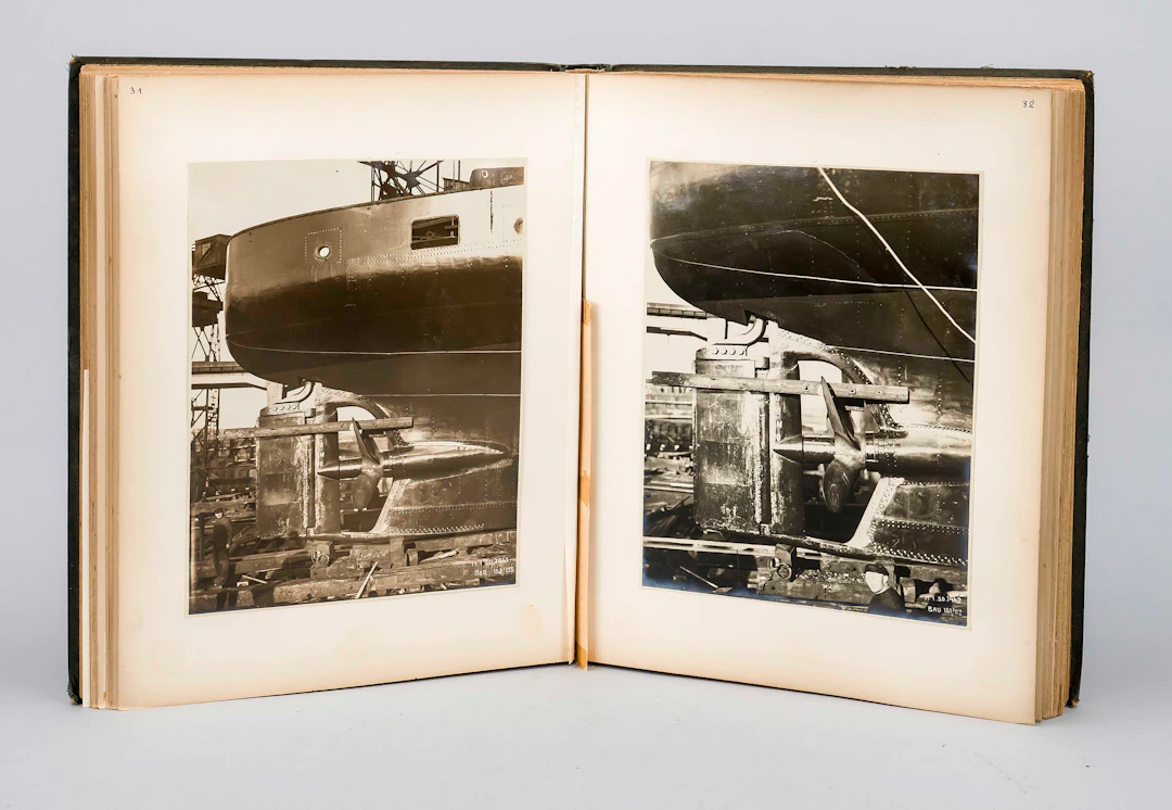Fotoalbum zu Schiffsbau und Werft