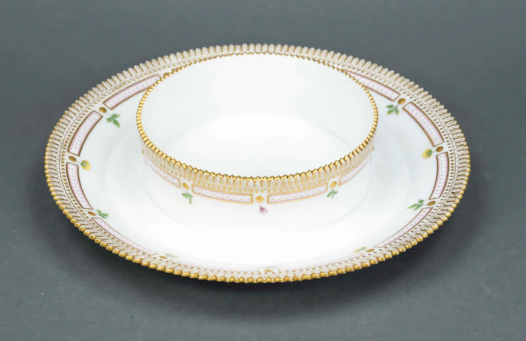 Schale, Royal Copenhagen, Dänemar
