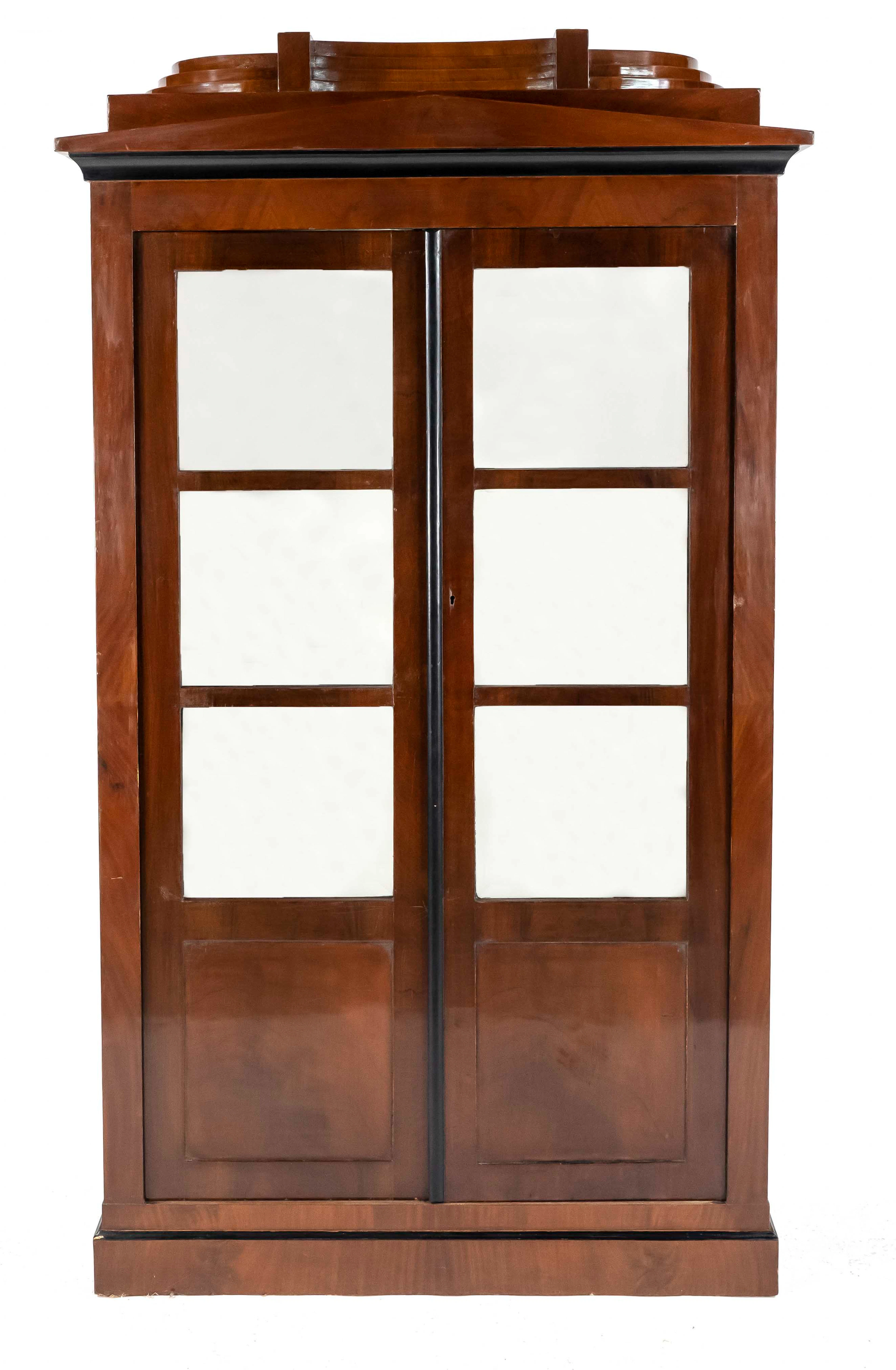 Vitrine/Bücherschrank im Biedermeier