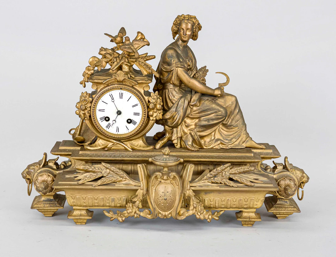 Historismus - Figurenpendule, Fra