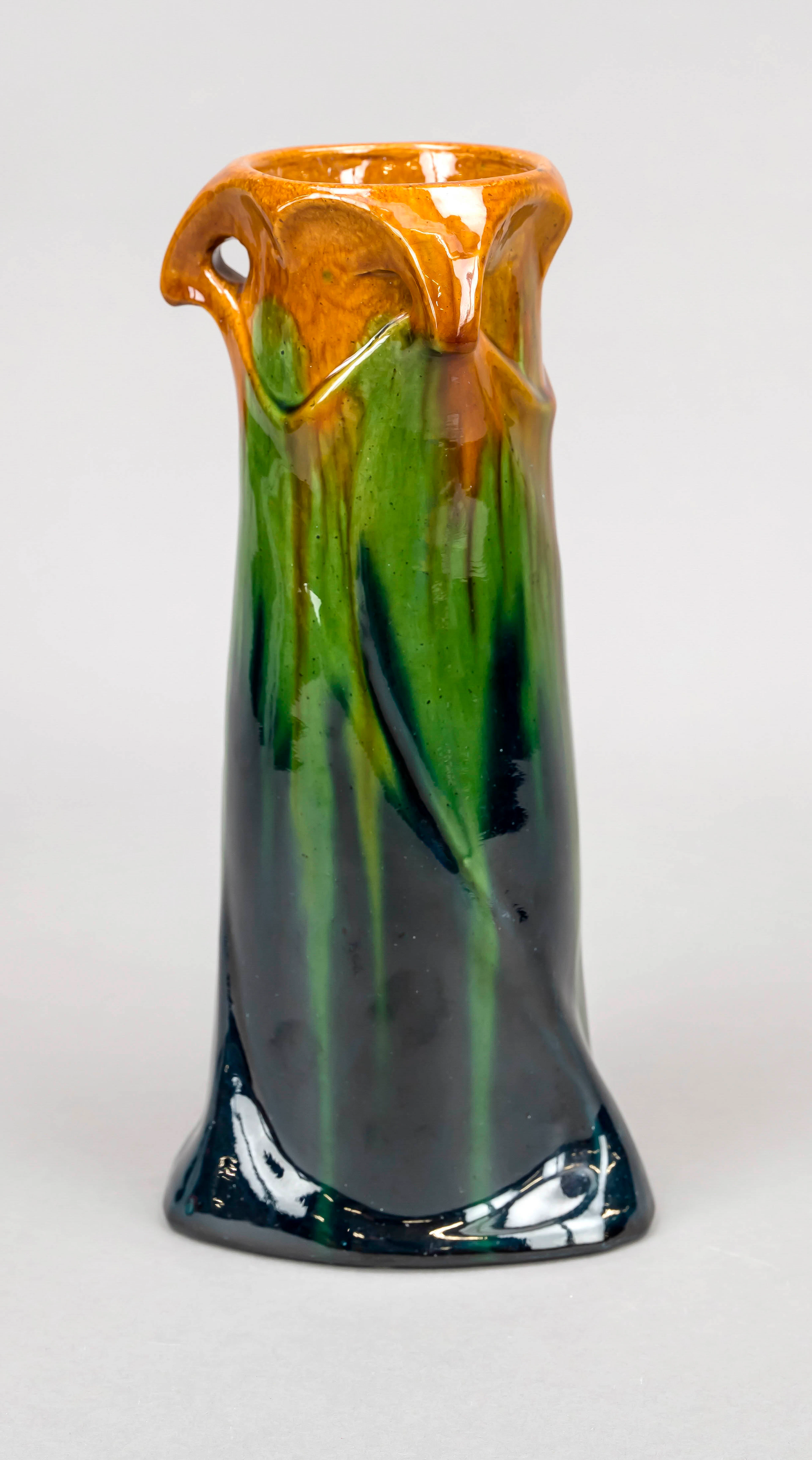 Jugendstil Vase, wohl Entwurf Hen