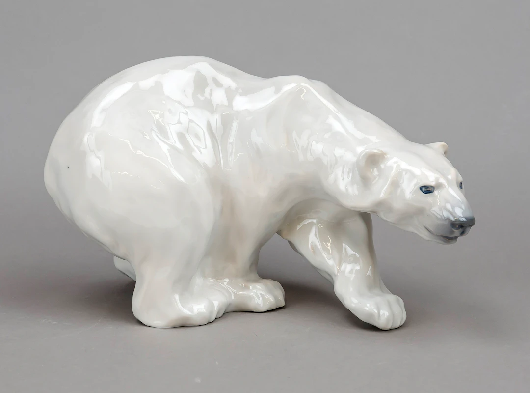 Schreitender Eisbär, Royal Copenh
