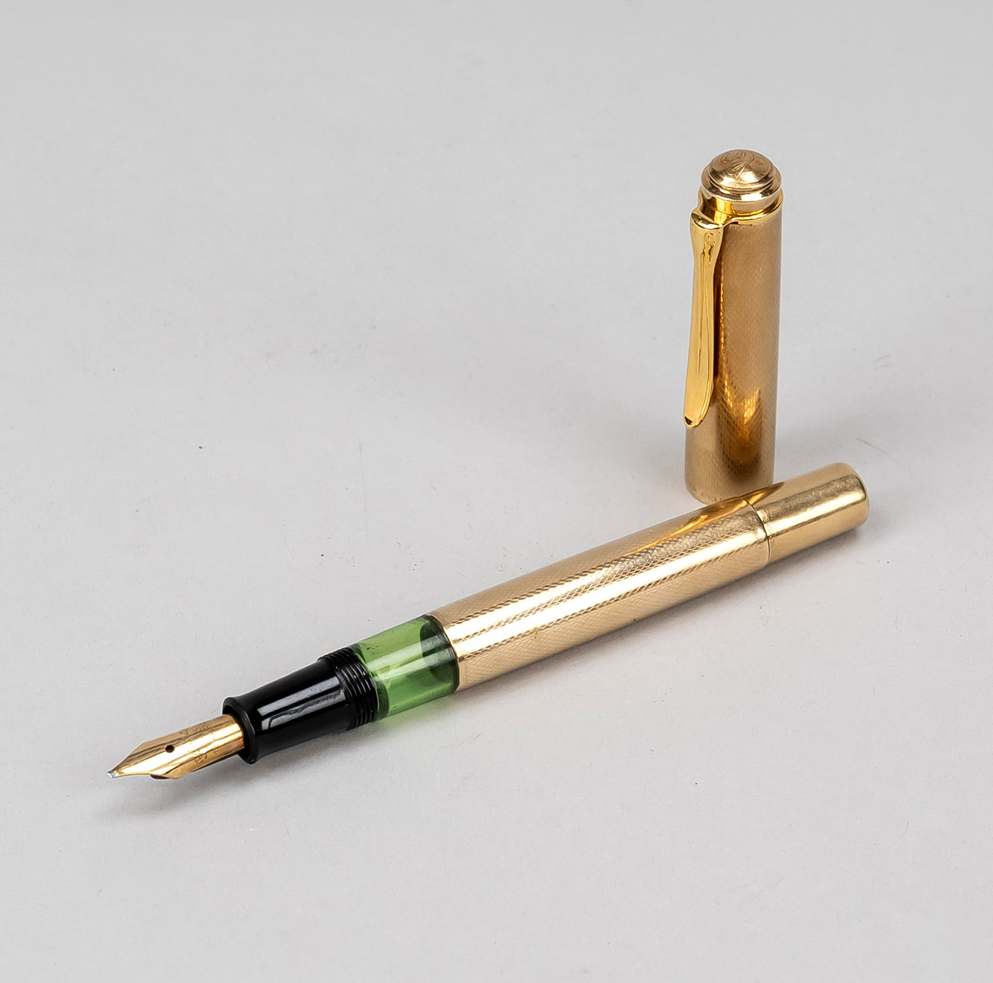 Füllfederhalter Pelikan 700 Gold 5