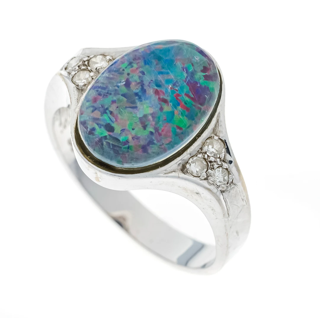 Opal-Diamant-Ring WG 585/000 mit