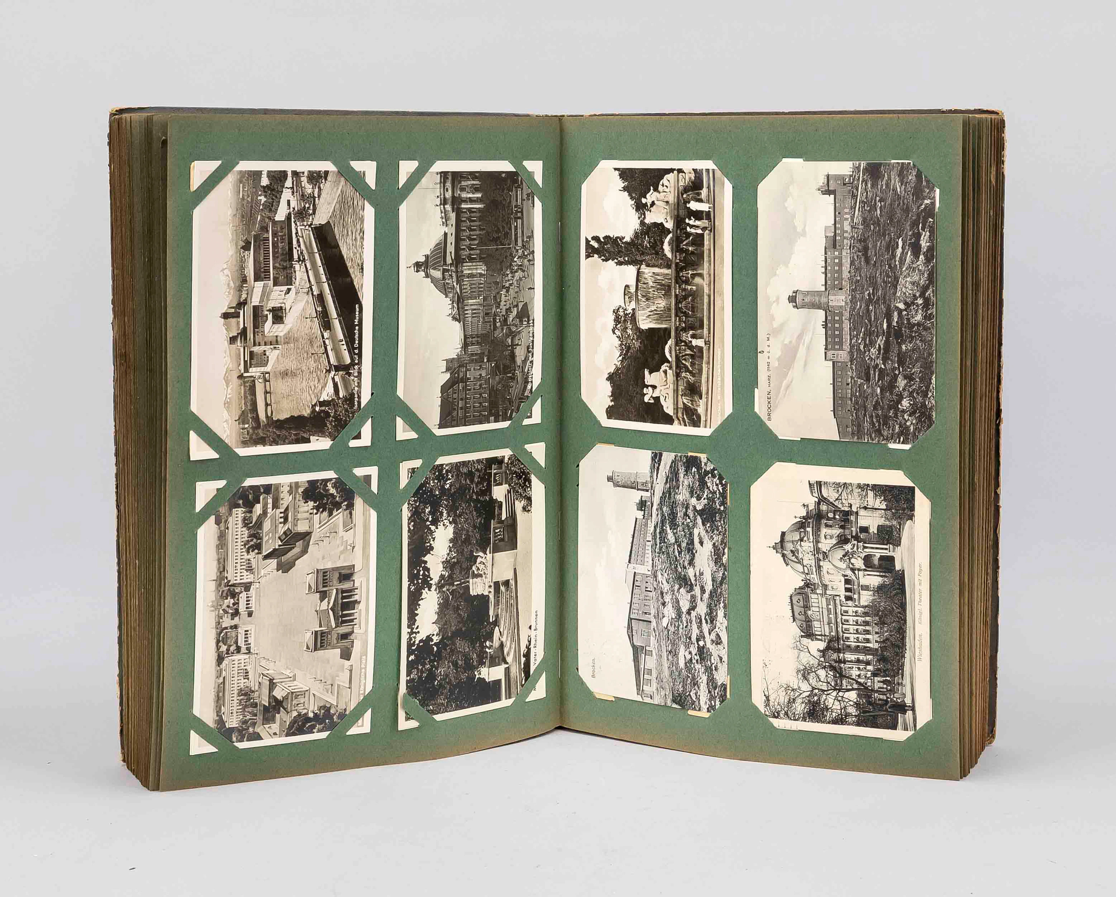 Album mit 512 Ansichtskarten, 1. H.