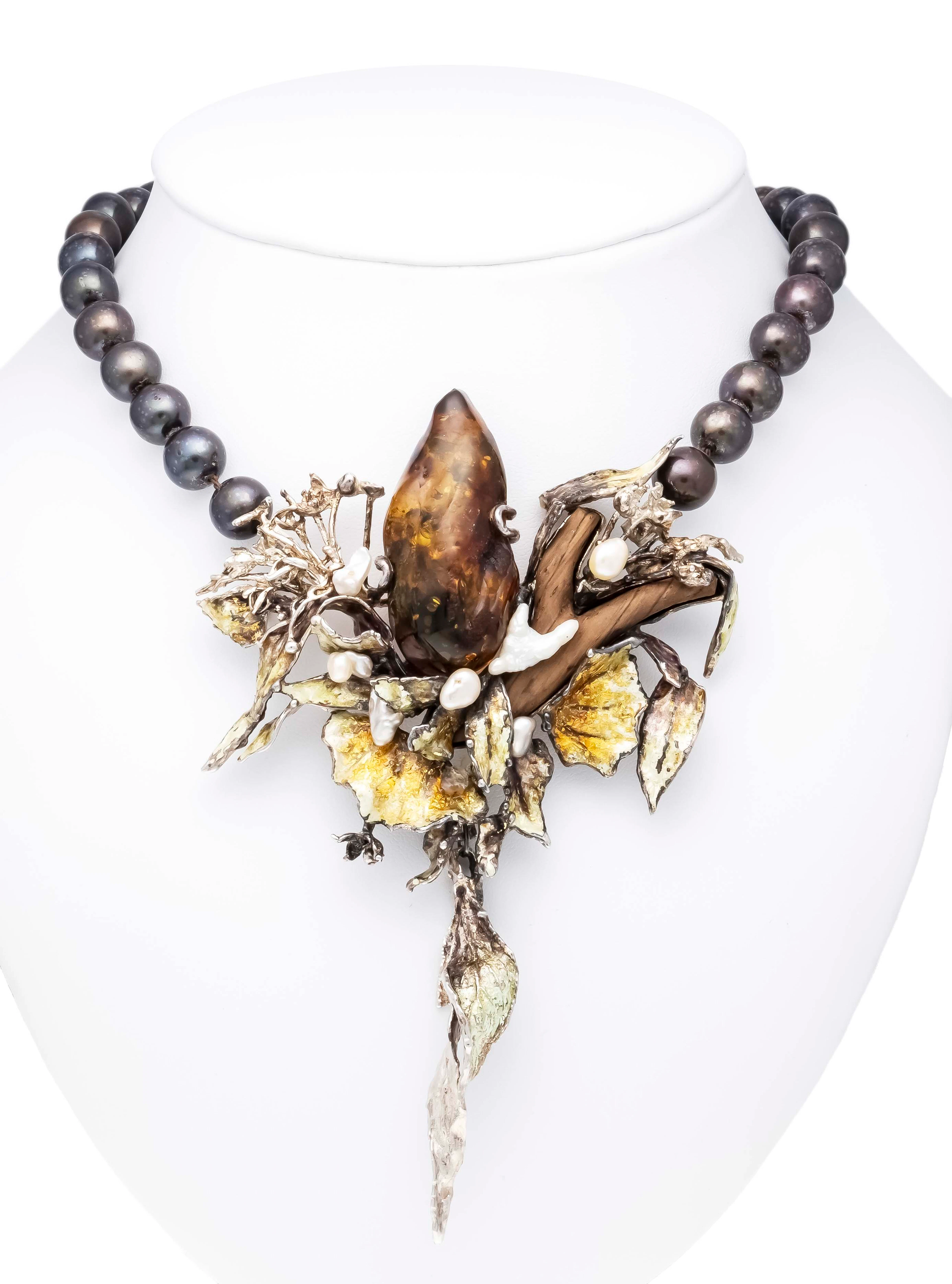 Ehinger Schwarz-Collier mit flora