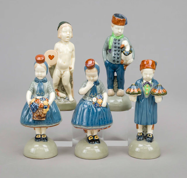 5 Figuren, Wächtersbach um 1910