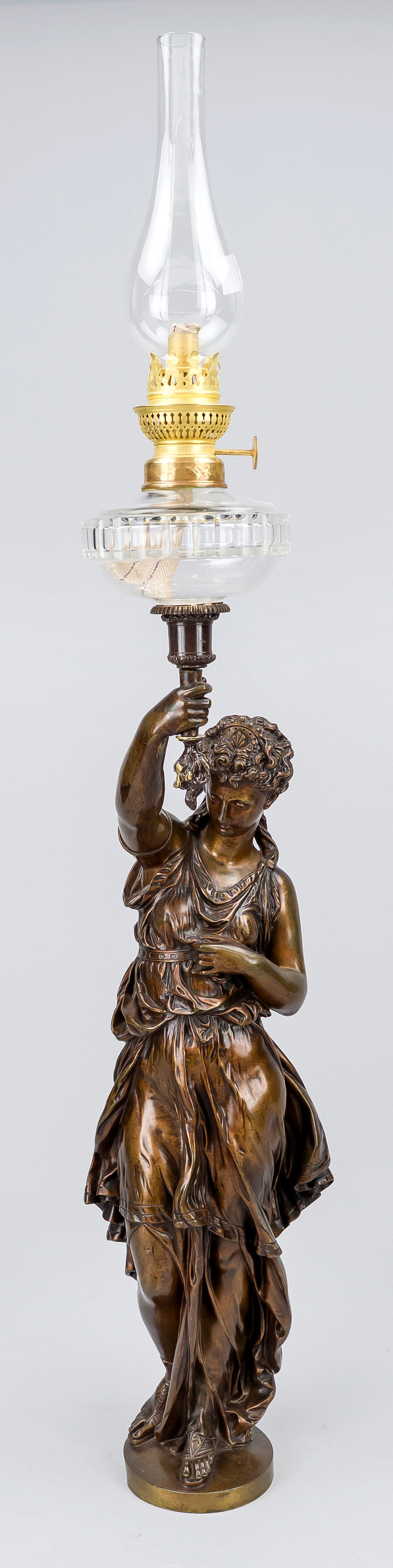 Figürliche Petroleumlampe, Frankr