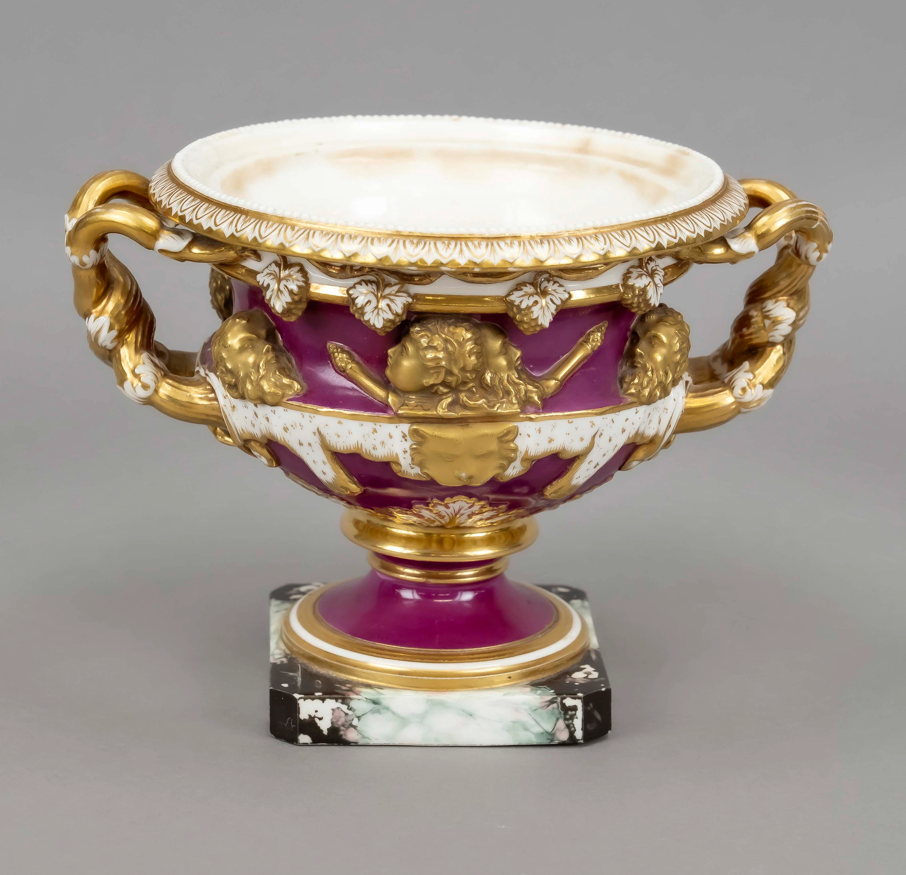 Urnenvase, 1. H. 19. Jh., wohl Ba