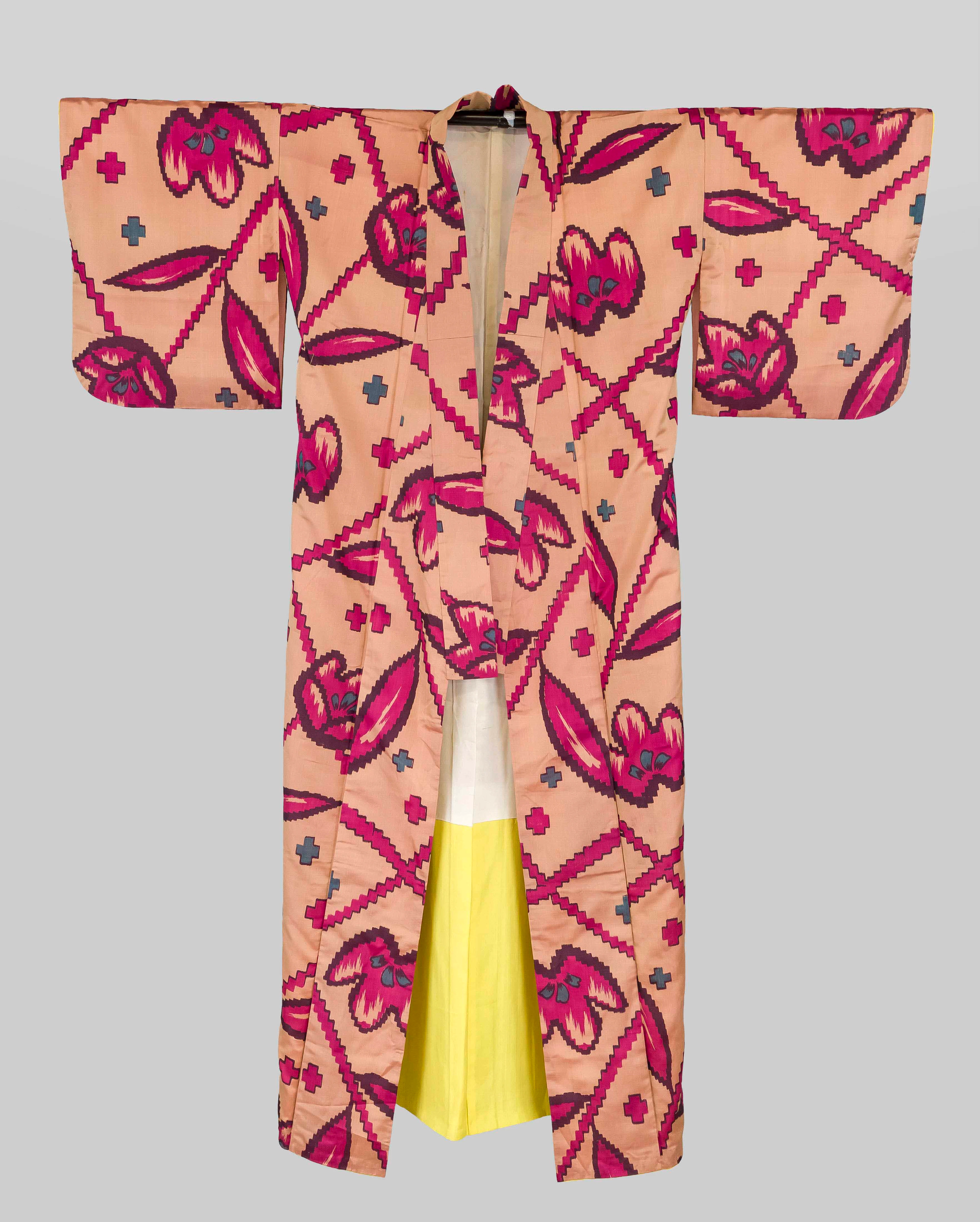 Kimono (für Frauen), Japan um 193