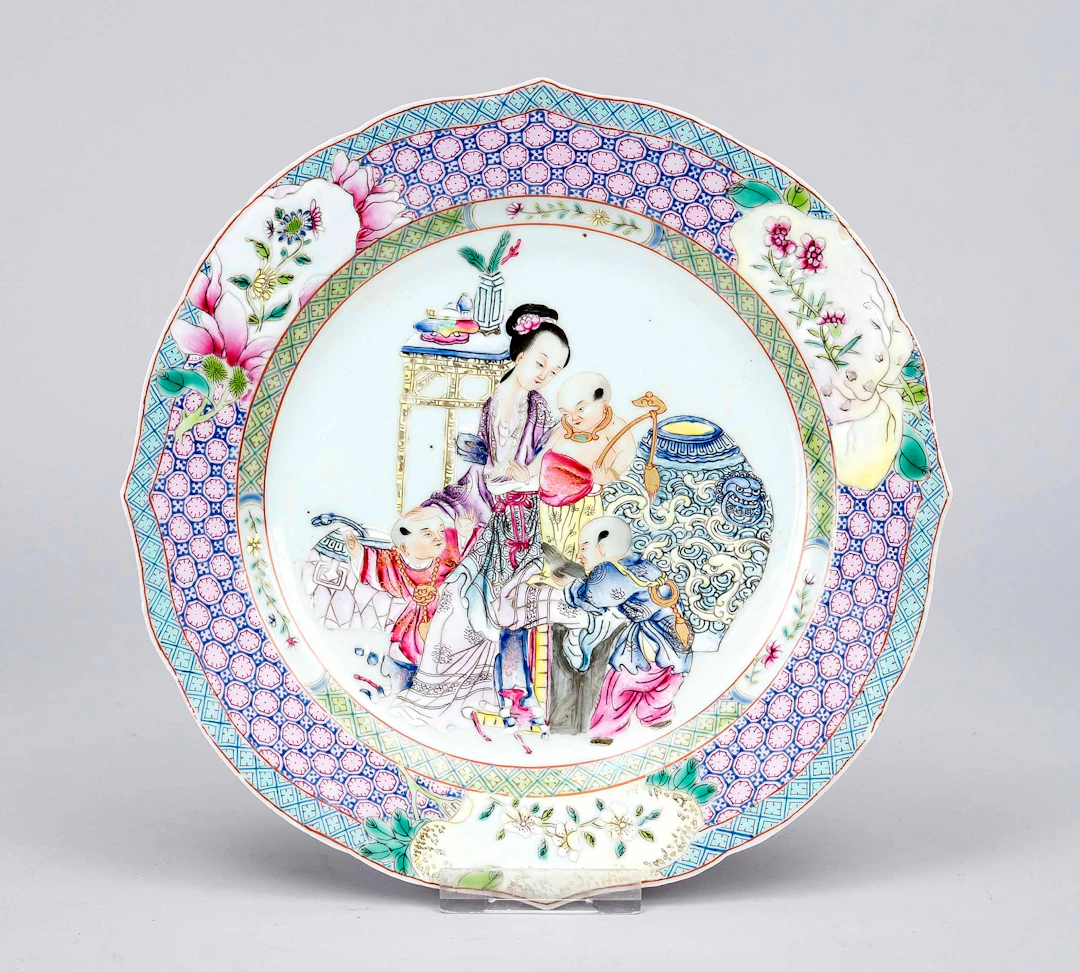 Famille rose Teller, China, wohl