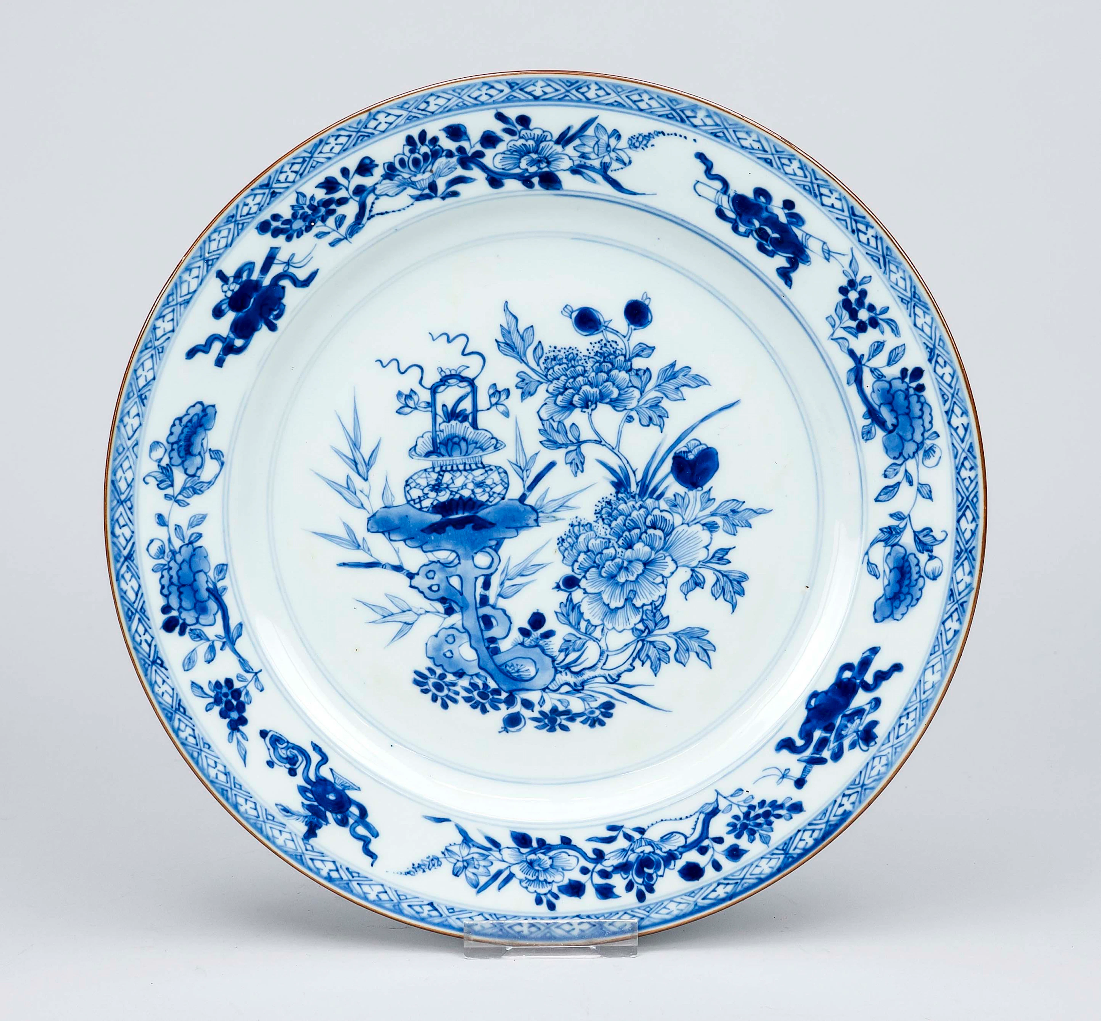 Blau-weißer Teller, China, 17./18